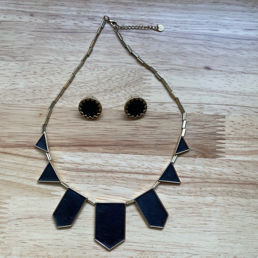 House of Harlow 1960 Necklace & earrings set